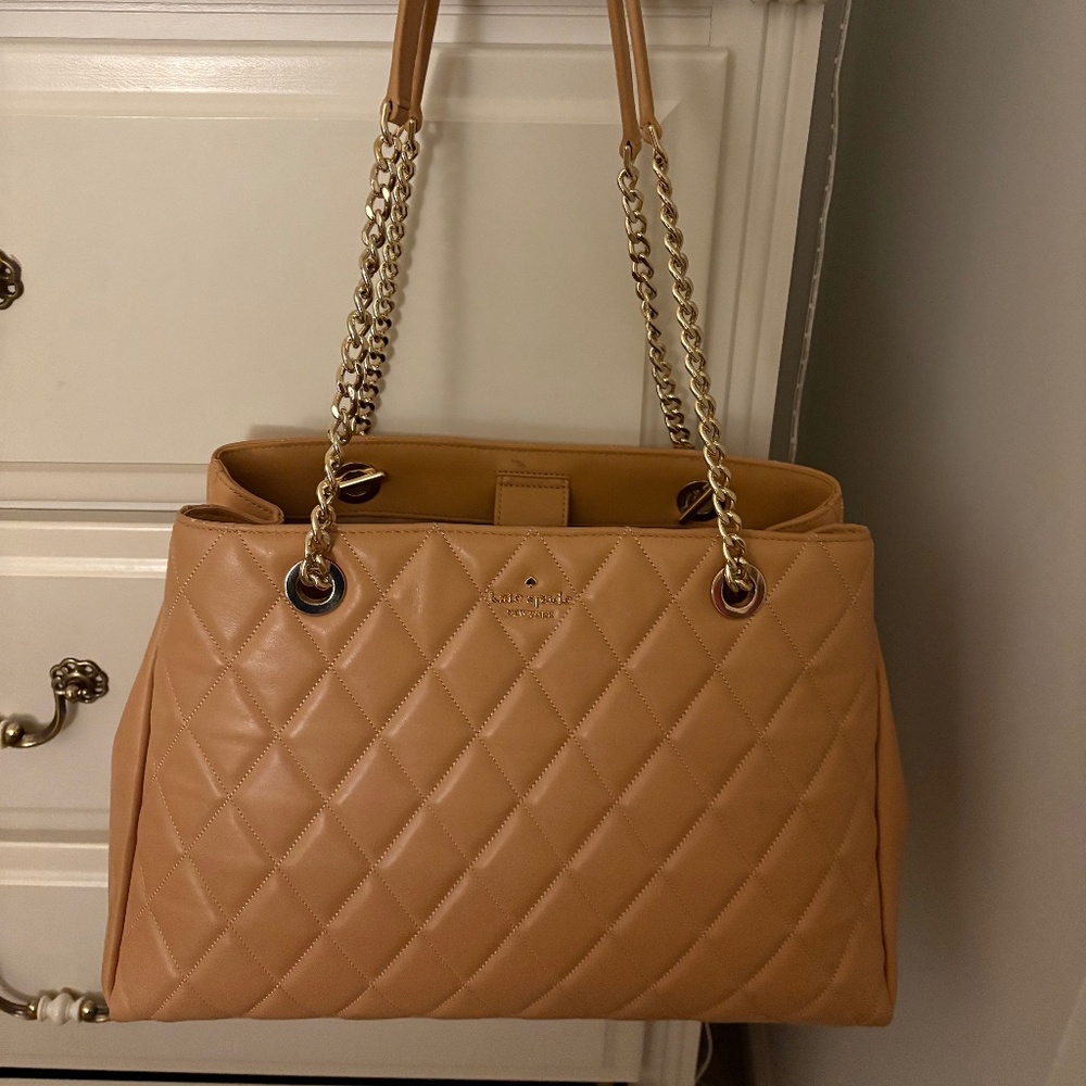 KH229 Kate Spade Carey Quilted Tote Café
